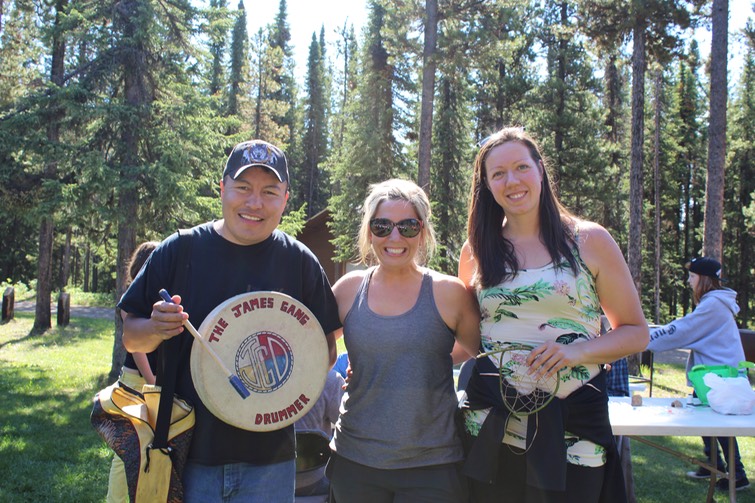 Robert Wanyandie (lead of the James Gang Drummers), Tina and I